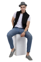 Chester Look Sleeveless Jacket