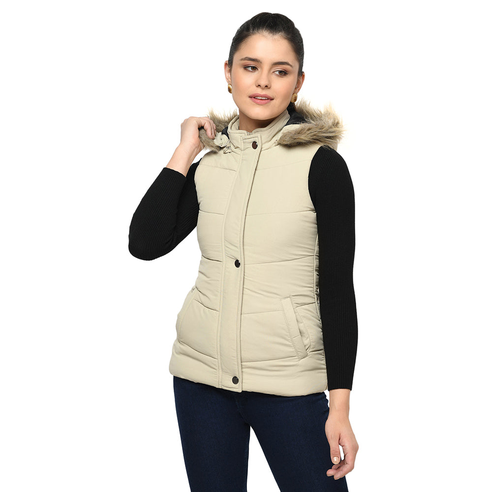 Women's Sleeveless Quilted Jacket in Poly Fabric