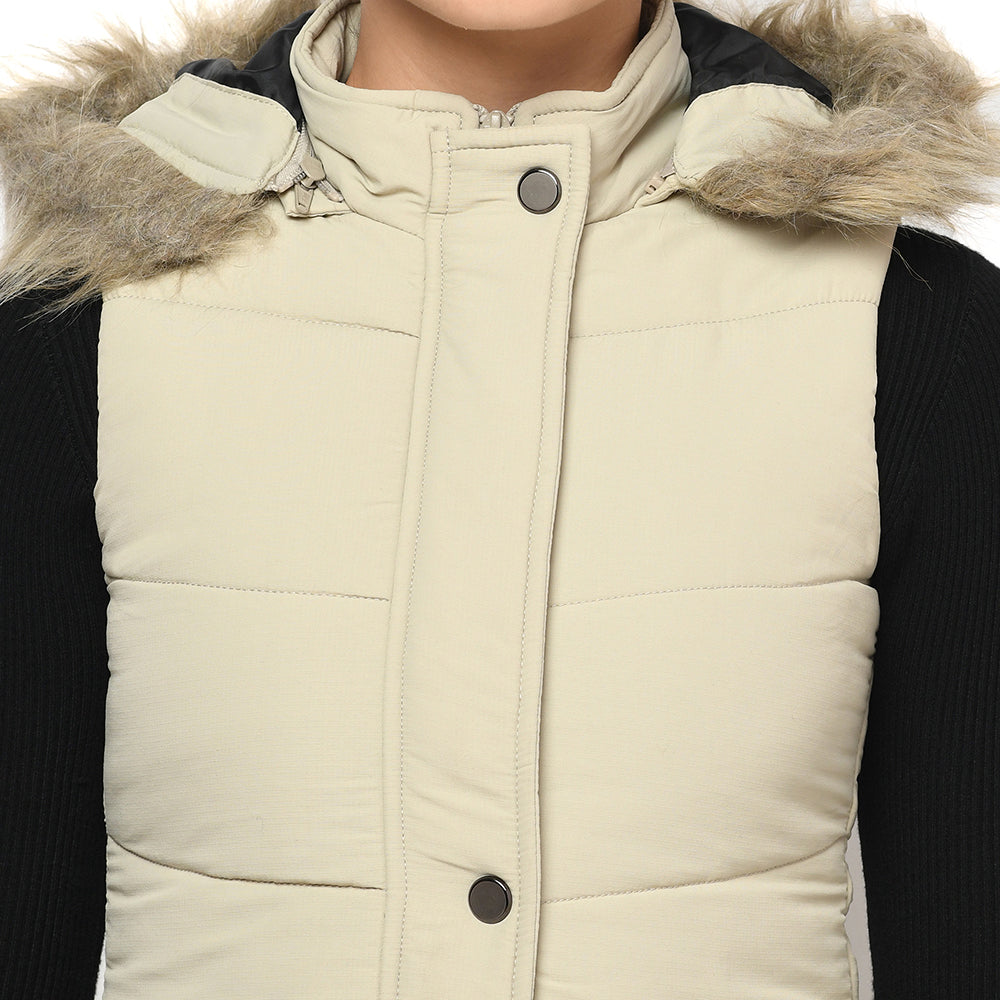 Women's Sleeveless Quilted Jacket in Poly Fabric