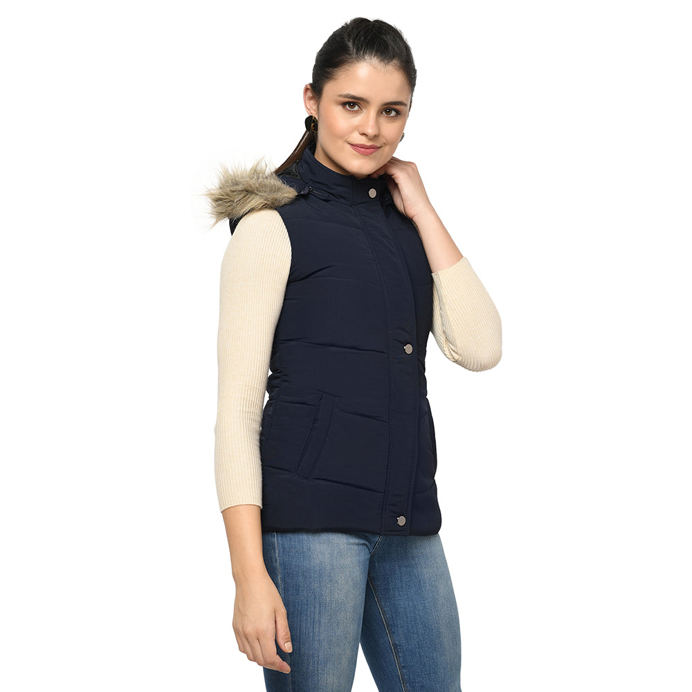 Women's Sleeveless Quilted Jacket in Poly Fabric