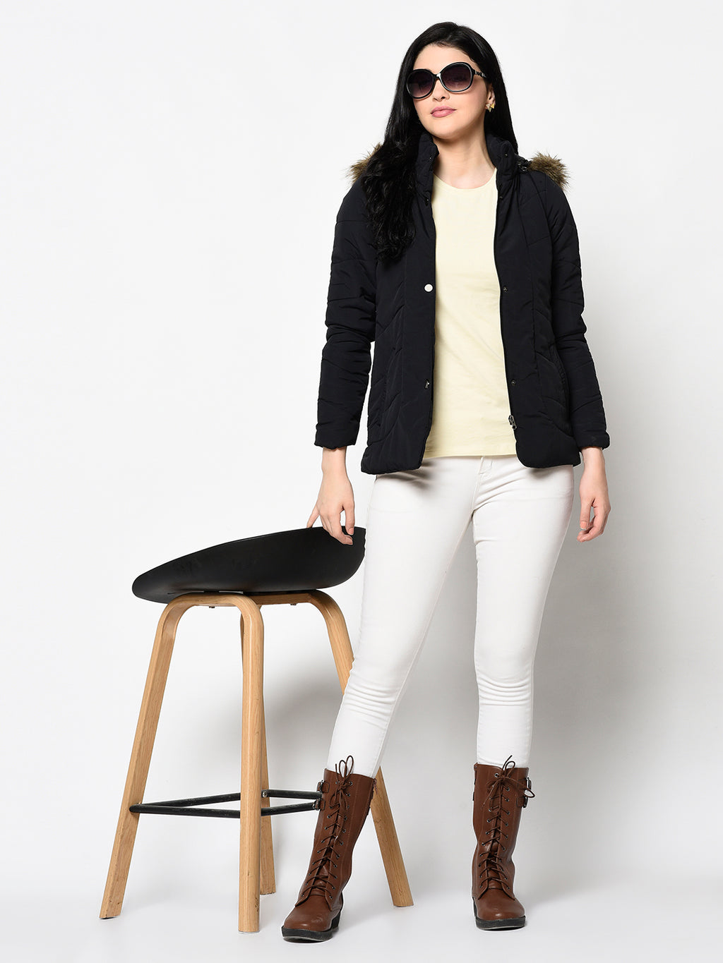 Women's Polyester Quilted Jacket With Remvoable Hood