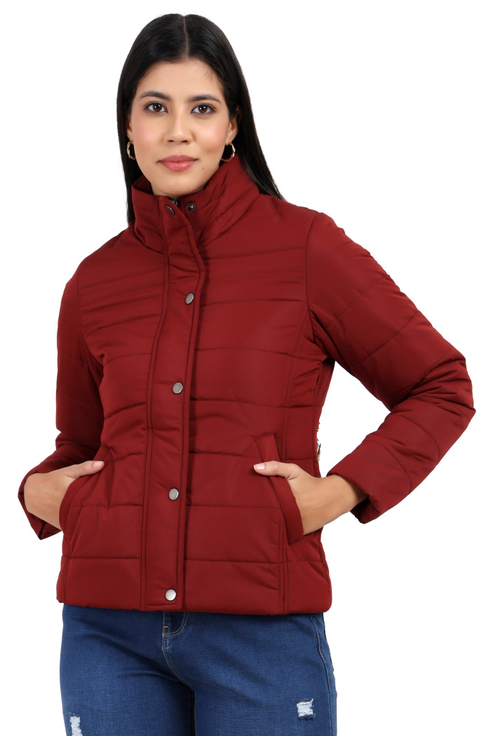 Women’s Quilted Jacket With Zip Closure in Maroon