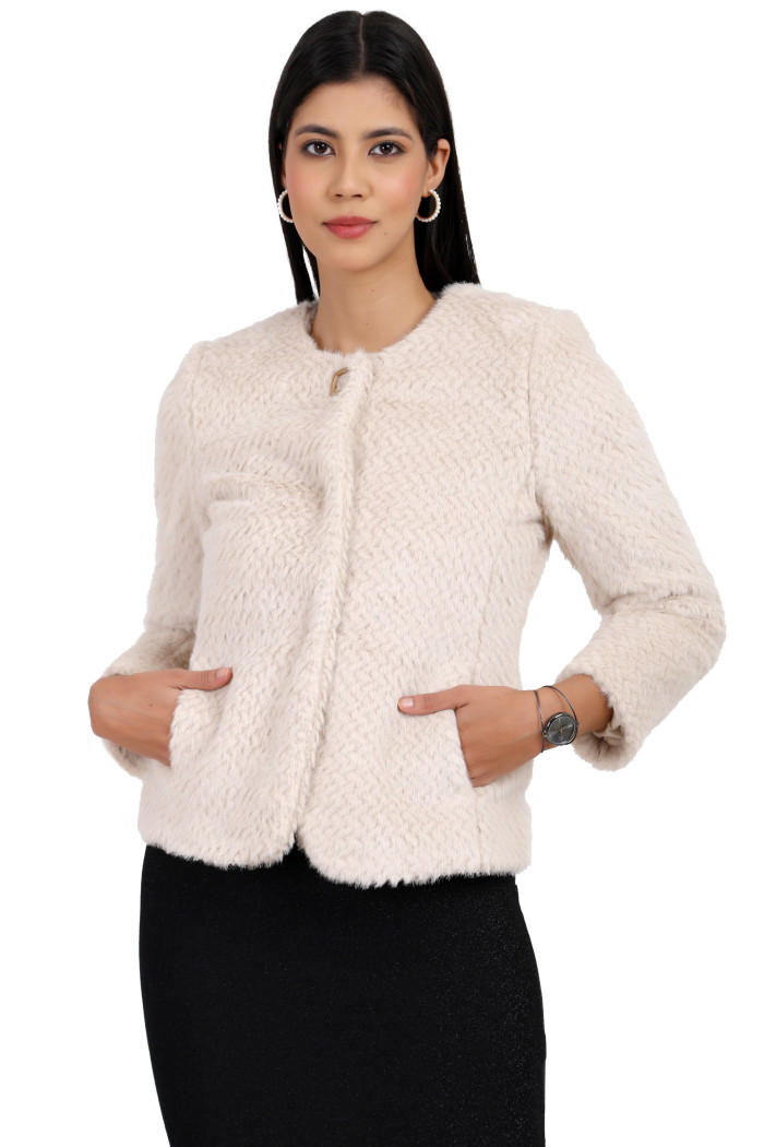 Women’s Round Neck Short Coat in Pearl