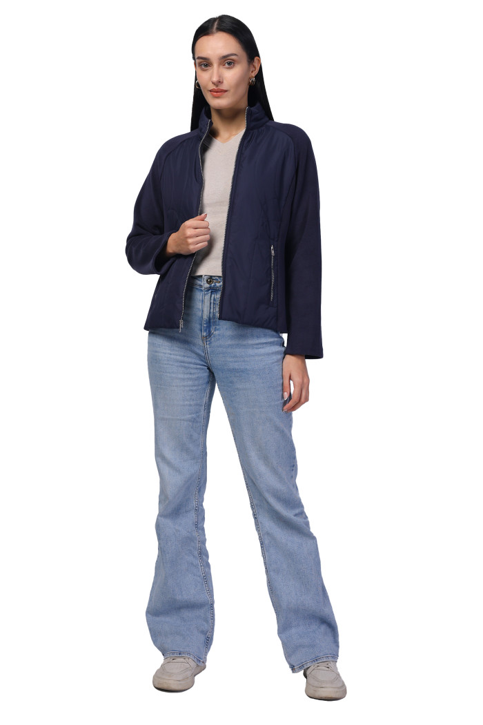 A model showcasing Women Quilted Jacket In Poly Twill + Antipilling Fleece Fabric thumbnail.